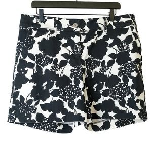 Limited Floral Black and White Tailored Flat-Front Shorts Size 14 NWOT